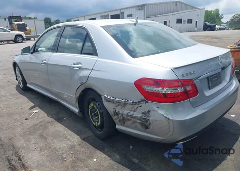 2011 Mercedes-Benz E 350 4Matic z USA, uszkodzony, nr VIN WDDHF8HB3BA496176